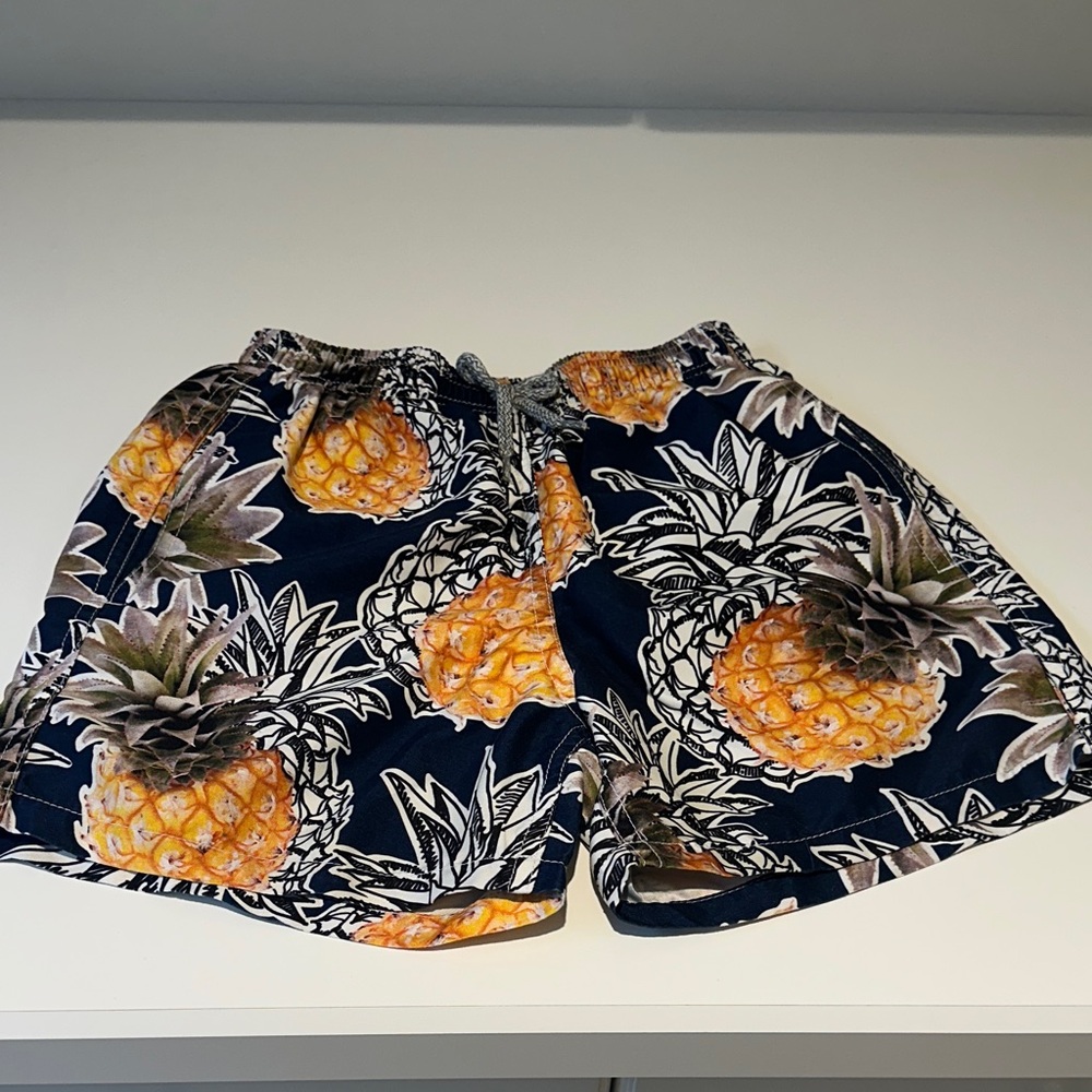 Vilebrequin boys Pineapple Print swimsuit! Size 8